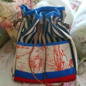 Parker Thatch bucket bag